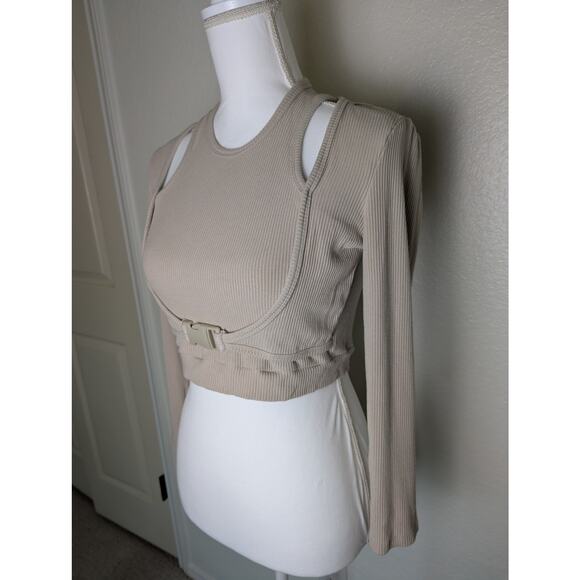 Cider Ribbed Buckle Long Sleeve Beige Crop Top Women Size M Avant Garde - Picture 4 of 11